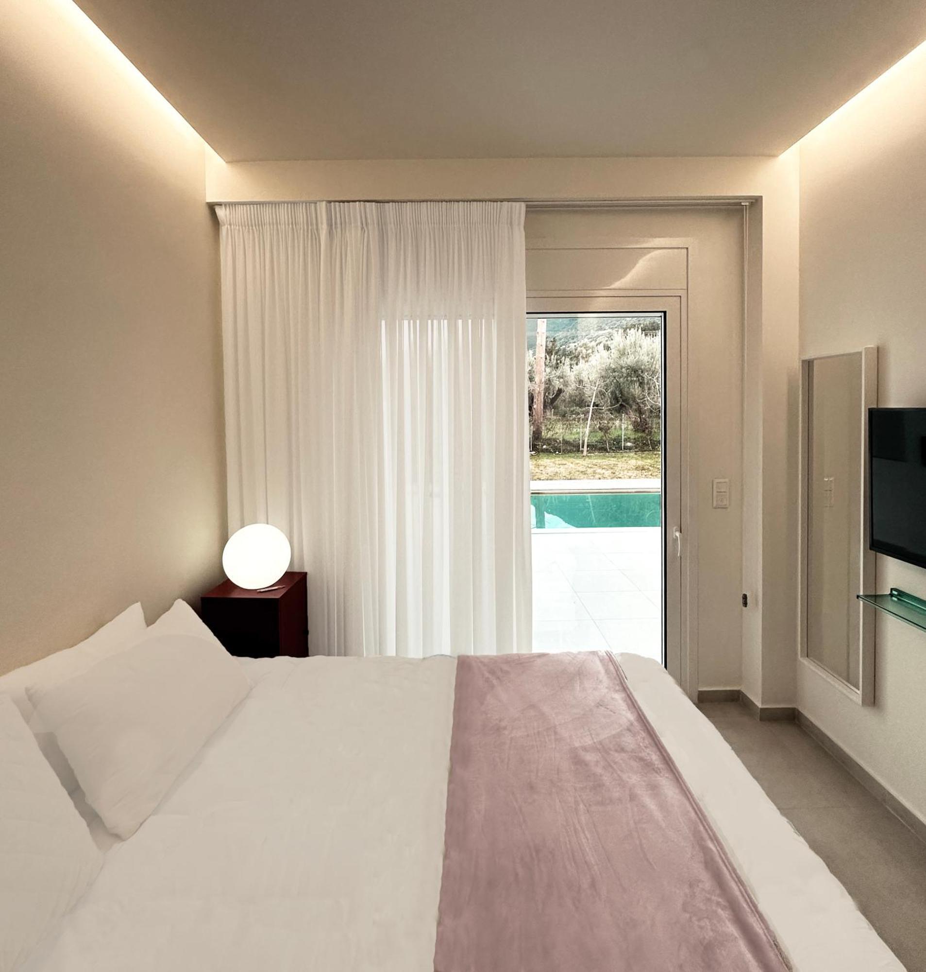 Splash Suites With Private Pools ニキアナ エクステリア 写真